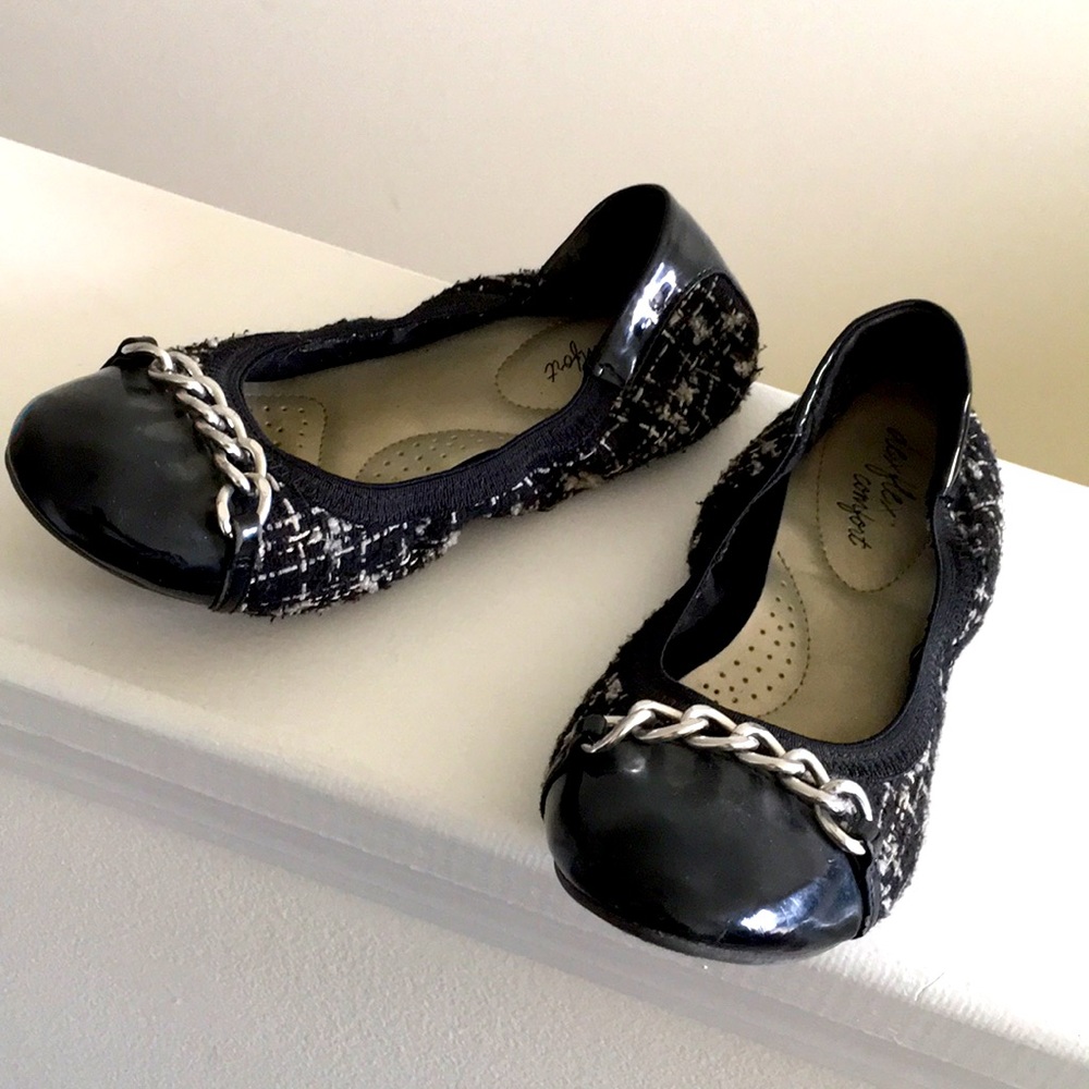 Black Flats
